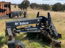 Bobcat Grader Attachment - picture0' - Click to enlarge