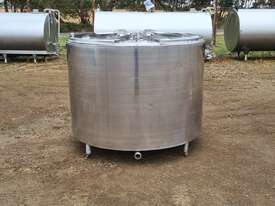 STAINLESS STEEL TANK, MILK VAT 1800lt - picture0' - Click to enlarge