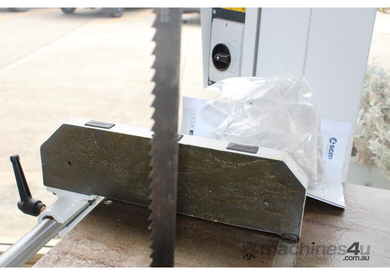 Used SCM SCM BANDSAW M N S540P Wood bandsaw in , Listed on Machines4u