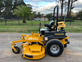 Hustler Super Z Zero Turn Lawn Equipment - picture0' - Click to enlarge