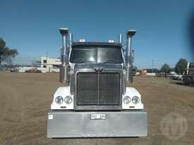 Western Star 4800 FX - picture0' - Click to enlarge