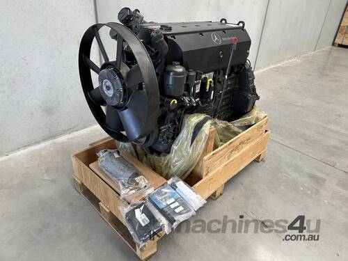 caption Mercedes Benz OM906LA 205kW Diesel Engine