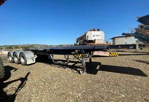 MAXITRANS ST3 roll back skel trailer