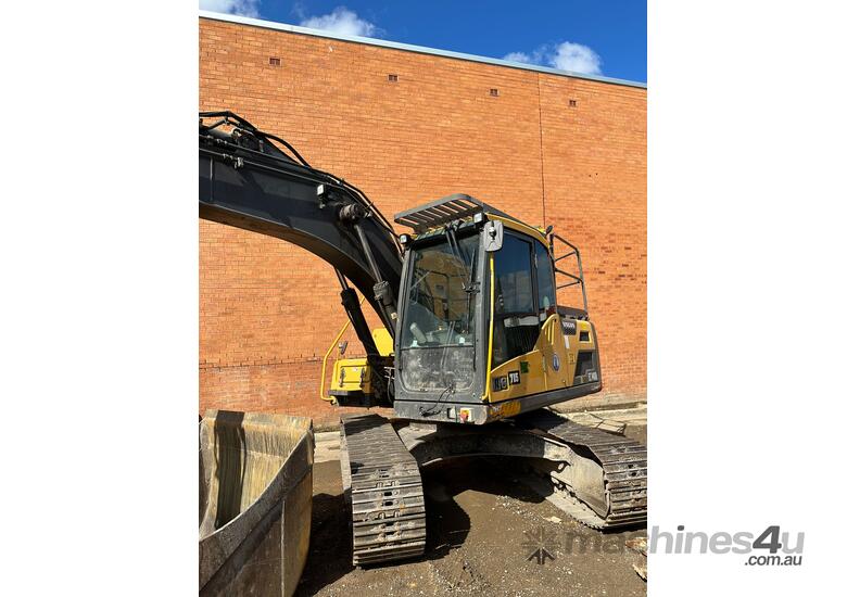 caption CLEARANCE! 2017 Volvo 14T EC1400L Excavator + Bucket Package (Traded In)