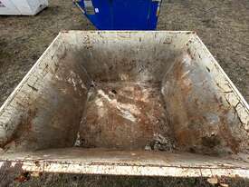 2m3 Skip Bin - picture2' - Click to enlarge