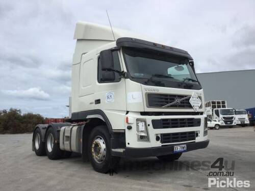 2005 Volvo FM 12 Prime Mover Sleeper Cab