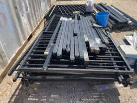 1 x Pallet Aluminum Pool Fencing - picture0' - Click to enlarge