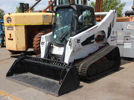 2011 BOBCAT T870 TRACK LOADER - picture1' - Click to enlarge