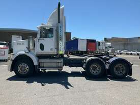 2008 Western Star 4800FX Constellation Prime Mover - picture2' - Click to enlarge
