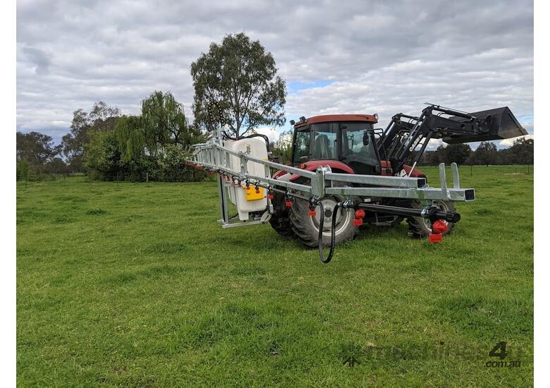 caption FarmTech AFS 800 Field Boom Sprayer (800L)