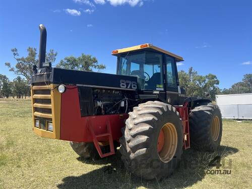 Versatile 876 Tractor