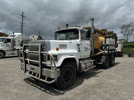1989 Ford LTL 9000 with Vermeer Vac Unit - picture2' - Click to enlarge