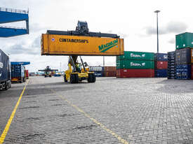 Hyster 46T Reach Stacker - Container Handler - picture0' - Click to enlarge