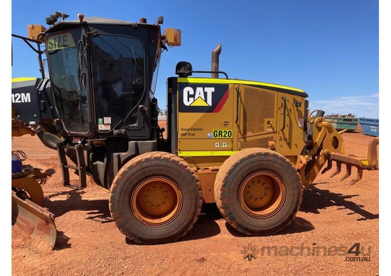 caption 2016 Caterpillar 12M Motor Graders
