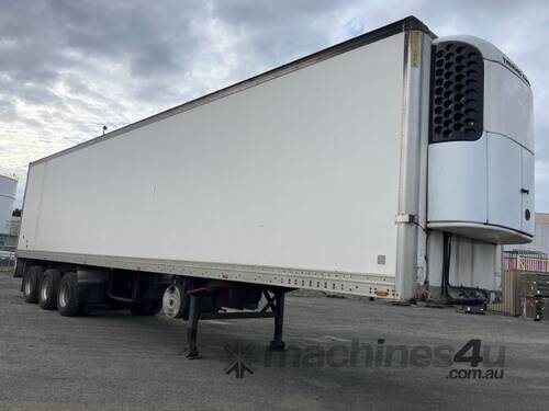 2003 Maxitrans ST3 Tri Axle Refrigerated Pantech Trailer