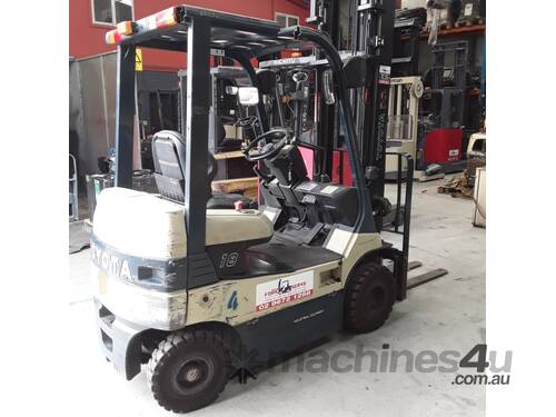 2-Stage Electric 1.8T Counterbalance Forklift