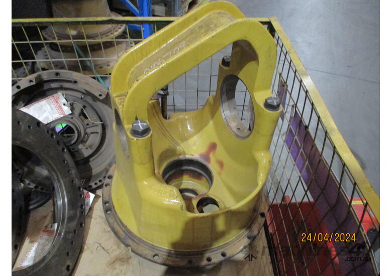 caption 8D-8706 - CATERPILLAR 16H USED HOUSING DIFFERENTIAL
