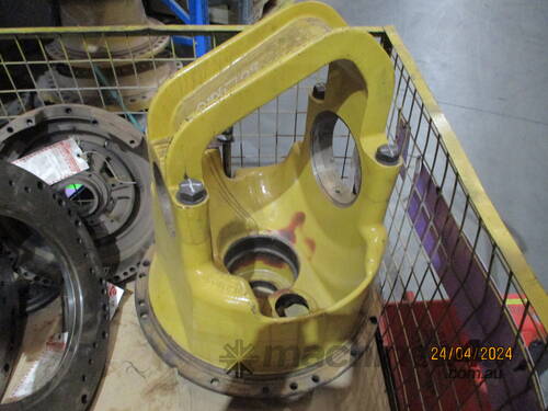 caption 8D-8706 - CATERPILLAR 16H USED HOUSING DIFFERENTIAL