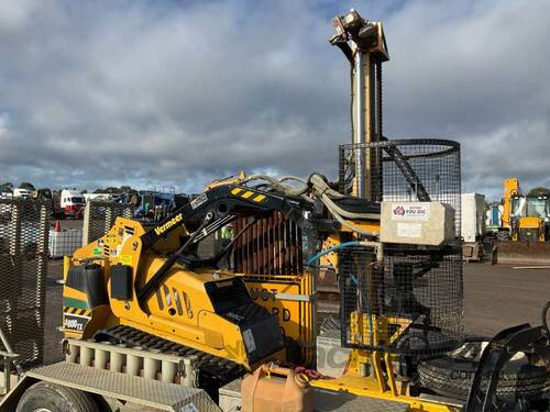 2013 Vermeer S800TX Stand Behind Mini Loader