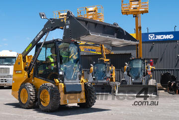 XCMG Wheeled Skid Steer Loader | Model: XC7-SR07