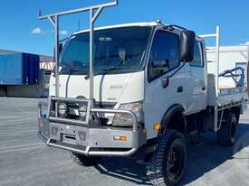 Hino 300 Series - picture1' - Click to enlarge