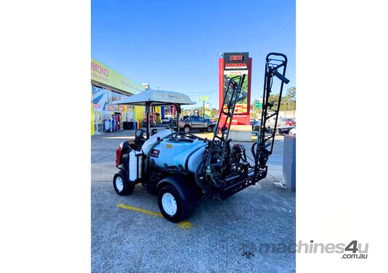 Toro Multi Pro 1750 Sprayer - Professional Turf Care with 27hp!