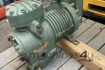Bitzer 2U-3.2Y Series Semi Hermetic Refrigeration Air Con Compressor 440V 3~