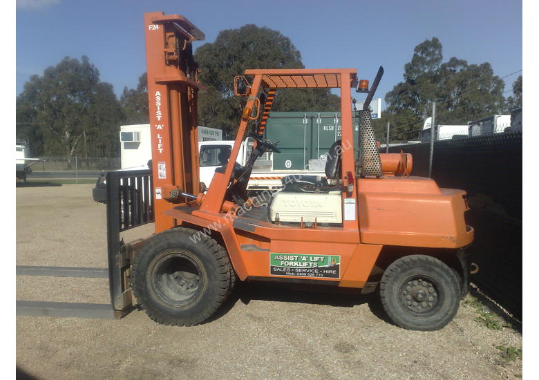 caption Toyota 4T Forklift