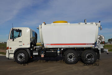 Hino FM 2628-500 Series Water truck Truck