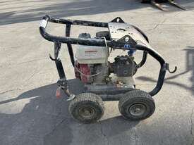 Typhoon T2500B 2500 PSI Pressure Washer - picture1' - Click to enlarge