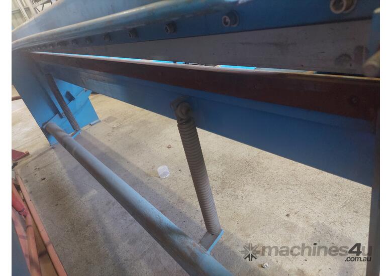 Manual Treadle Guillotine & Manual Panbrake COMBO 