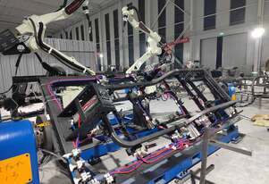 KAWASAKI WELDING ROBOT (QUALITY MADE IN JAPAN) One of the most reliable robots in the world