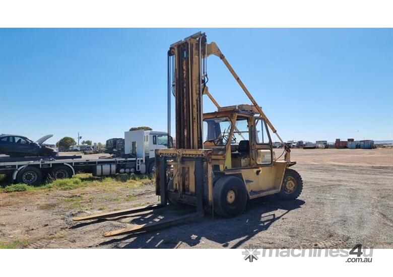 caption Caterpillar V300B