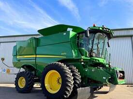 2014 John Deere S670 Combines - picture0' - Click to enlarge