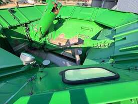 2014 John Deere S670 Combines - picture2' - Click to enlarge