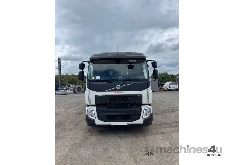 caption 2021 Cappellotto Cap Combi 2600cc Hydro 6 X 4 Vacuum Truck, Low Hours!