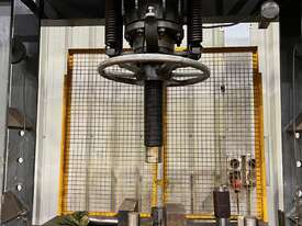 HAWKE 100 TON PRESS WITH WORKING PLATFORM - picture0' - Click to enlarge