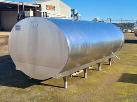 7900lt STAINLESS STEEL TANK, MILK VAT  - picture2' - Click to enlarge