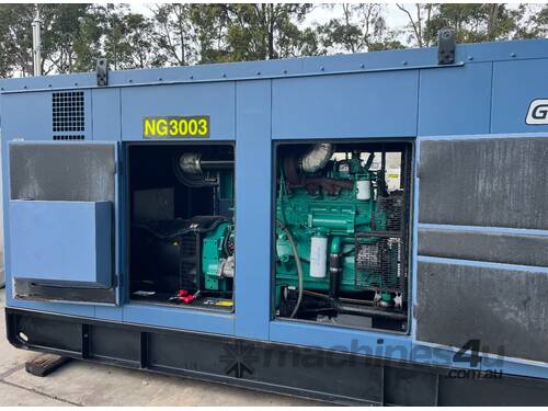 350kVA AS NEW CONDITION Generator