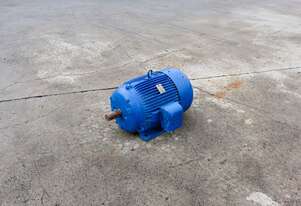 Electric Motor - 415V 40HP / 30kW - Brook DL200/4D