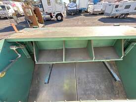 GUILLOTINE METAL CUTTING - picture1' - Click to enlarge
