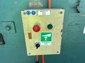 GUILLOTINE METAL CUTTING - picture2' - Click to enlarge
