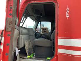 2006 Freightliner FLX Prime Mover - picture0' - Click to enlarge