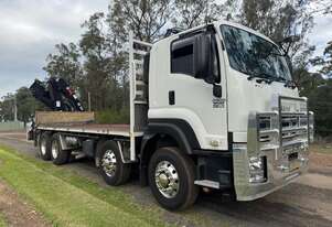 2017 Isuzu FYJ 2000 8x4, 6.8m tray, HIAB crane