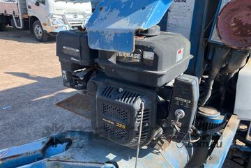 2004 Genie TZ-50 Trailer Mounted EWP 2004 Genie TZ-50 Trailer Mounted EWP