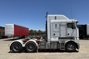 2013 Kenworth K200 Big Cab 6x4 Prime Mover