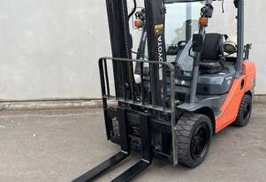 Toyota Used   Forklift