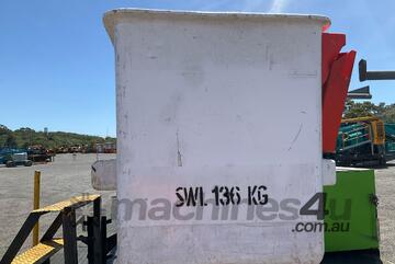 Hino 1996   FD3W EWP Day Cab