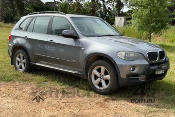 BMW   X5