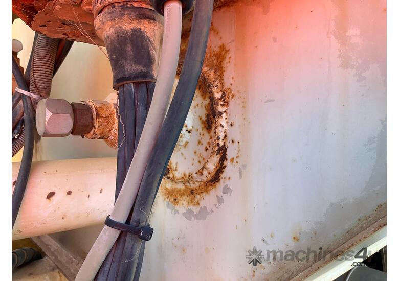 2011 Isuzu FVZ 1400 Water Cart